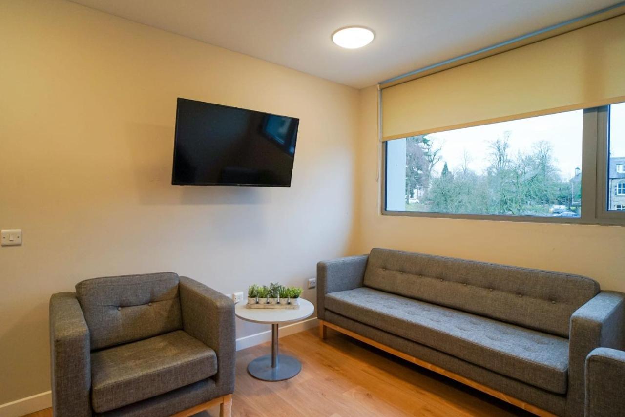 1 Bedroom Apartments, Studios And Ensuite Bedrooms With Shared Kitchen At Centro House In Стърлинг Екстериор снимка